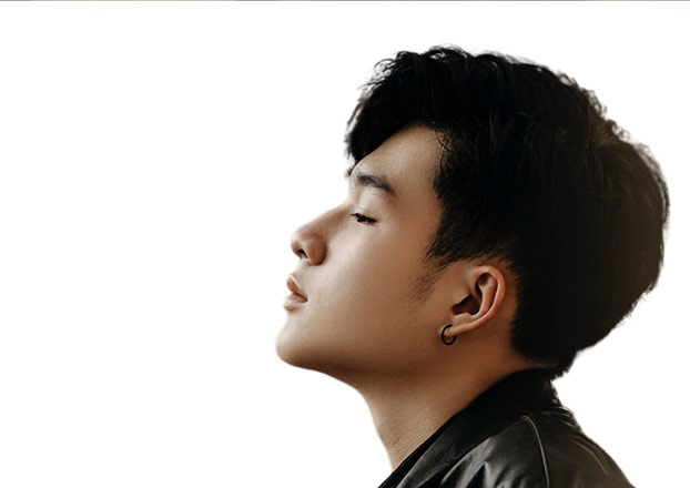 How Much Is Nose Plastic Surgery? - male model