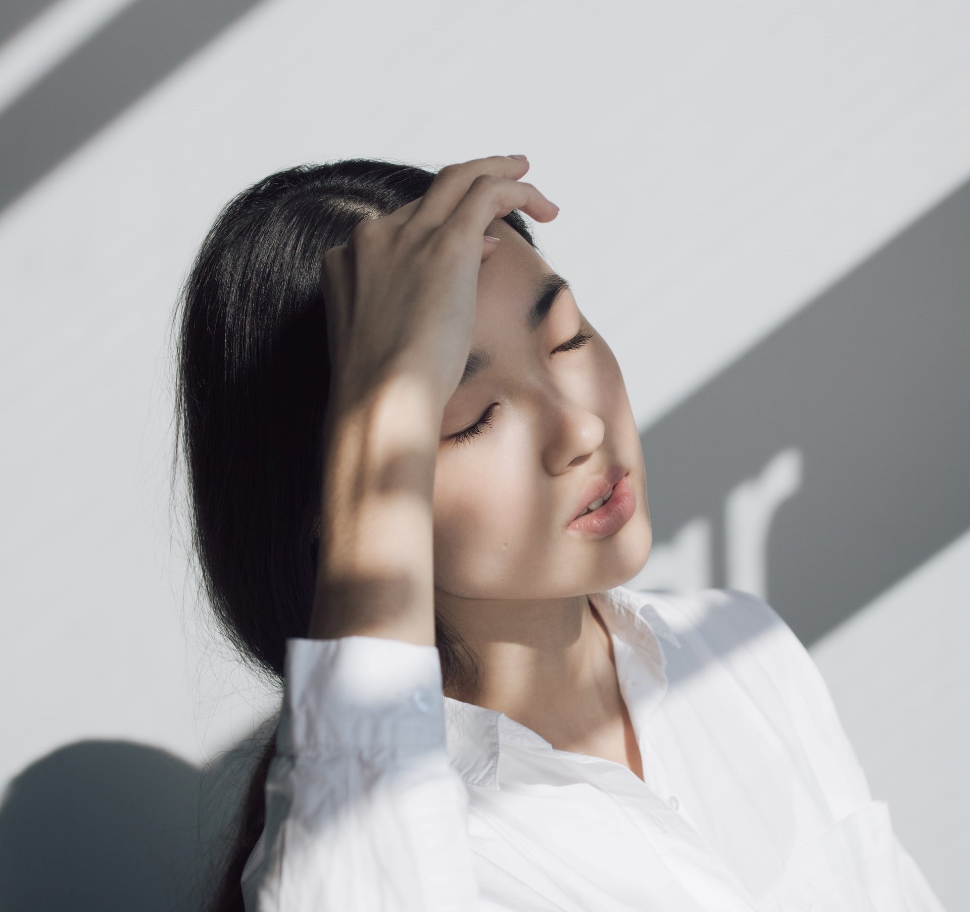 Lower Facelift Expectations (female model)