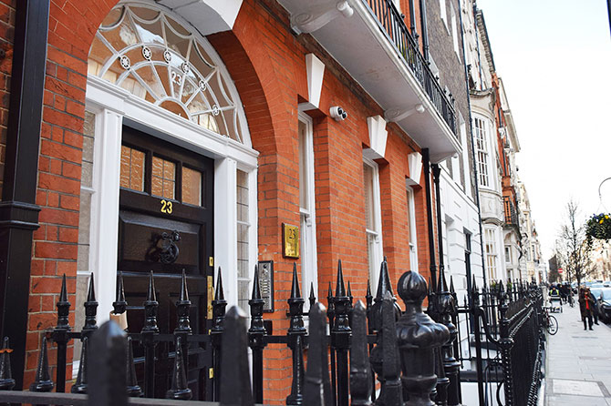 Office build - londonfacialplasticsurgery.co.uk